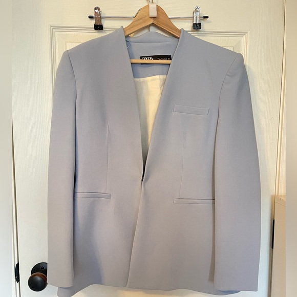 Zara Lapel-less Baby Blue Blazer w/ Shoulder Pads - Picture 4 of 4